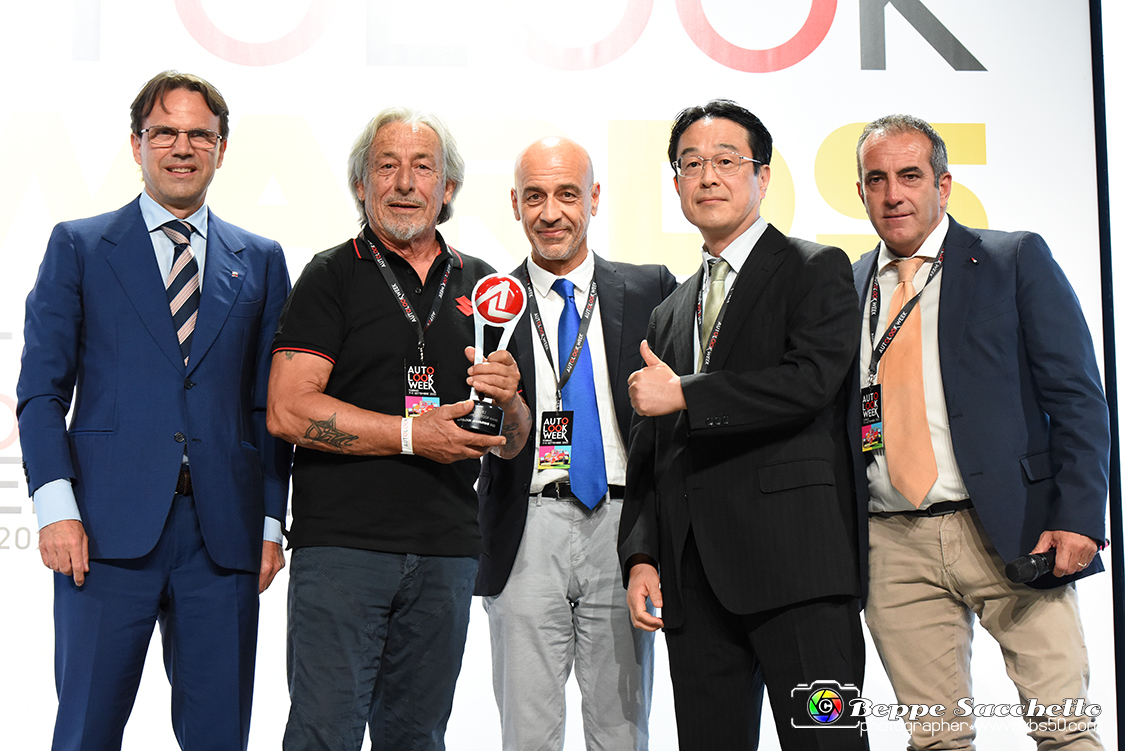 VBS_4393 - Autolook Awards 2022 - Esposizione in Piazza San Carlo.jpg
